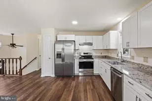 136 Nightingale Ave, Stephens City, VA 22655 - Photo 12