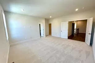 131 Leather Flower Dr, Lake Frederick, VA 22630 - Photo 10