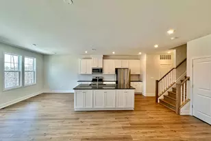 131 Leather Flower Dr, Lake Frederick, VA 22630 - Photo 4