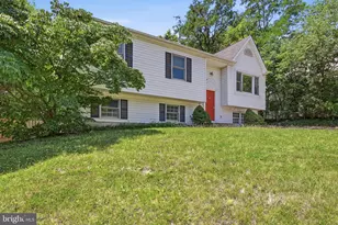 303 Pembridge Dr, Winchester, VA 22602 - Photo 2
