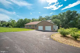 1001 N Timber Ridge Rd, Cross Junction, VA 22625 - Photo 4