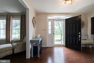 102 Settlers Cir, Winchester, VA 22602 - Photo 6