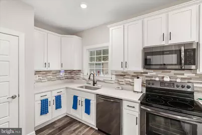 103 Fairway Circle, Cross Junction, VA 22625 - Photo 6