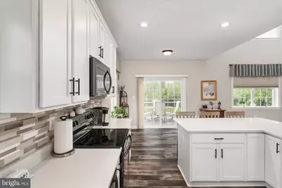 103 Fairway Circle, Cross Junction, VA 22625 - Photo 8