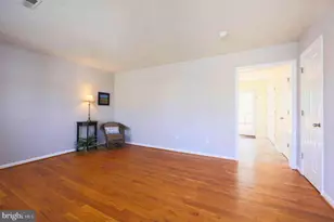 511 Ridgefield Ave, Stephens City, VA 22655 - Photo 2