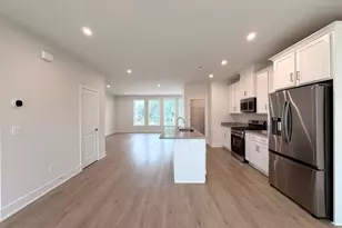 135 Heyford Dr, Stephenson, VA 22656 - Photo 12