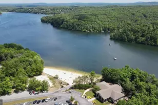 408 Masters Dr, Cross Junction, VA 22625 - Photo 34