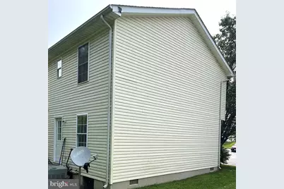 426 Ridgefield Avenue, Stephens City, VA 22655 - Photo 2