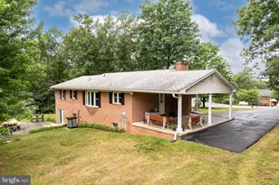 201 Woodridge Ln, Winchester, VA 22603 - Photo 40