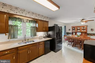 201 Woodridge Ln, Winchester, VA 22603 - Photo 14