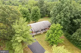 201 Woodridge Ln, Winchester, VA 22603 - Photo 52