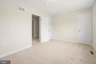 206 Ash Hollow Dr, Winchester, VA 22602 - Photo 10