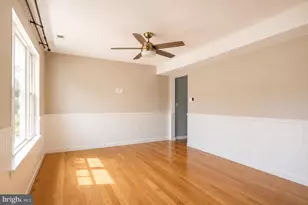 501 Emily Ln, Winchester, VA 22602 - Photo 2