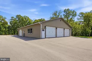 210 Jackson Dr, Winchester, VA 22602 - Photo 4