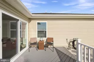 121 Grasmere St, Stephens City, VA 22655 - Photo 8
