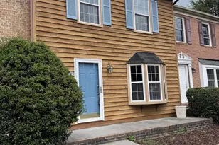 218 Tudor Dr, Winchester, VA 22603 - Photo 2