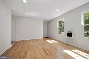 228 Carroll, Stephens City, VA 22655 - Photo 6