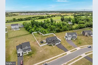 207 Decatur, Stephens City, VA 22655 - Photo 52
