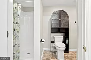 211 Flanagan Dr, Winchester, VA 22602 - Photo 24