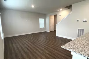 108 Haida Ln, Winchester, VA 22602 - Photo 2