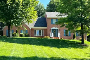 111 Launchris Dr, Winchester, VA 22602 - Photo 1