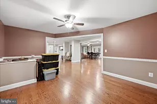 211 Creekview Ln, Middletown, VA 22645 - Photo 12