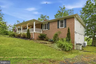 211 Creekview Lane, Middletown, VA 22645 - Photo 4
