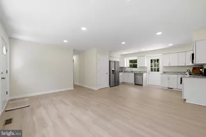 1355 Perry, Winchester, VA 22602 - Photo 8
