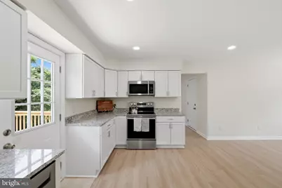 1355 Perry, Winchester, VA 22602 - Photo 12