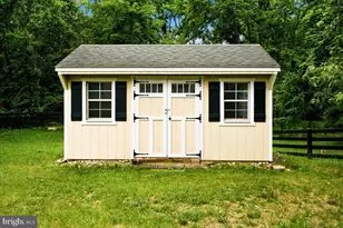 303 Yale Dr, Winchester, VA 22602 - Photo 10
