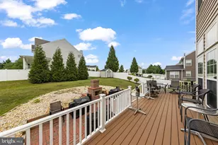 114 Nassau Dr, Winchester, VA 22602 - Photo 2