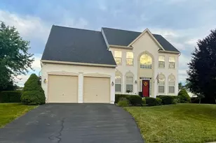 326 Cheltenham Dr, Stephens City, VA 22655 - Photo 1