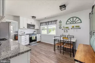 7756 Carolyn Ave, Middletown, VA 22645 - Photo 6