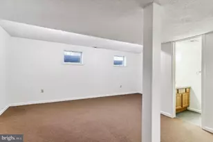 1232 Lakeview Dr, Cross Junction, VA 22625 - Photo 20