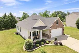 206 Ivy Hill Ct, Stephens City, VA 22655 - Photo 2