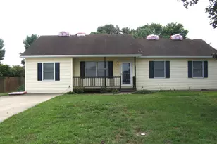 104 Covington Ln, Winchester, VA 22601 - Photo 2