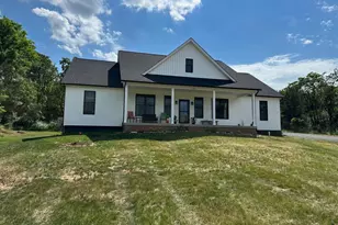 375 Tavistock Dr, Winchester, VA 22602 - Photo 1