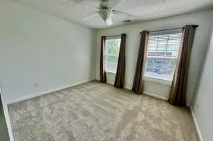 700 S Lakeview Dr, Cross Junction, VA 22625 - Photo 22
