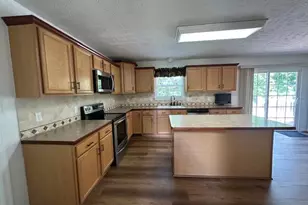 700 S Lakeview Dr, Cross Junction, VA 22625 - Photo 12