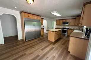 700 S Lakeview Dr, Cross Junction, VA 22625 - Photo 14