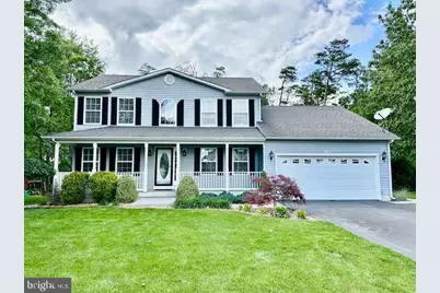 700 S Lakeview Drive, Cross Junction, VA 22625 - Photo 1