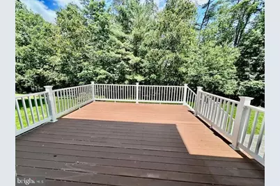 700 S Lakeview Drive, Cross Junction, VA 22625 - Photo 6