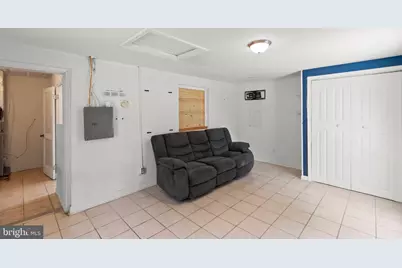 143 E Dowell J Circle E, Winchester, VA 22602 - Photo 12