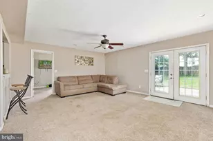 113 Lakewood Dr, Stephens City, VA 22655 - Photo 14