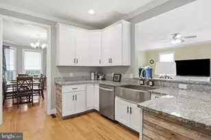 115 Marion Dr, Winchester, VA 22603 - Photo 8