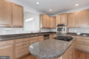 120 Nassau Dr, Winchester, VA 22602 - Photo 8
