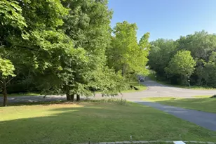 219 Lakeside Dr, Stephens City, VA 22655 - Photo 4
