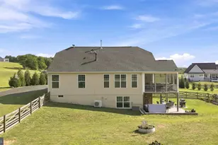 111 Chanterelle Ct, Stephens City, VA 22655 - Photo 22