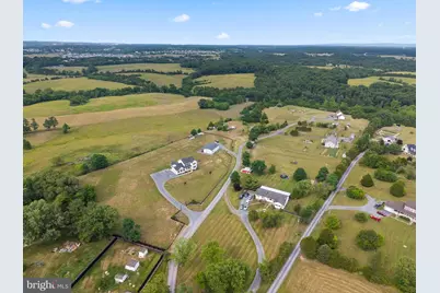 131 Hokie Lane, Stephens City, VA 22655 - Photo 6