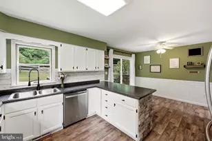 150 Lake Holiday Rd, Cross Junction, VA 22625 - Photo 30